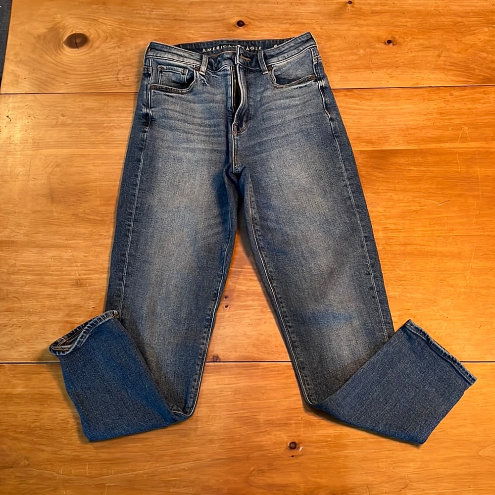 American Eagle Mom Jeans